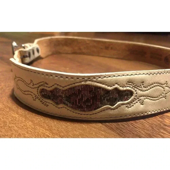 LADIES SILVER CREEK COLLECTION LEATHER NEEDLEPOINT WESTERN BELT 32 - Picture 5 of 6